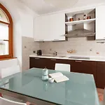 La Casa Di Dorina - Il Della Civetta - Bernina Express Stazzona