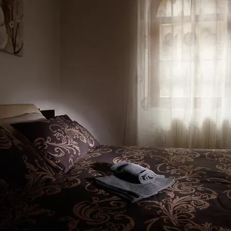 Il Com0' Della Civetta - La Casa Di Dorina Stazzona